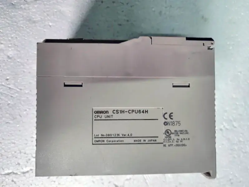 オムロン CS1H-CPU64H