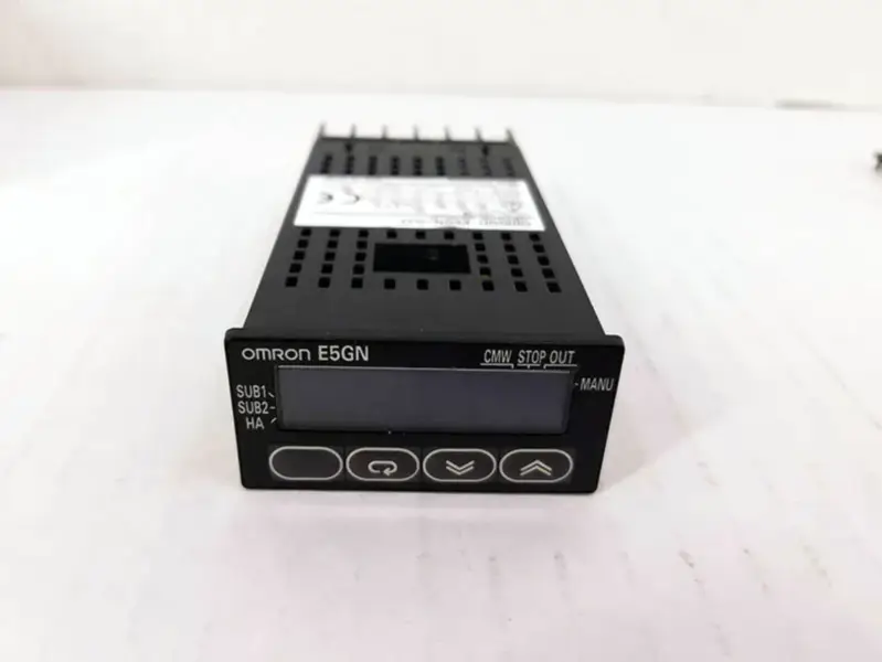 オムロン E5GN-Q1T