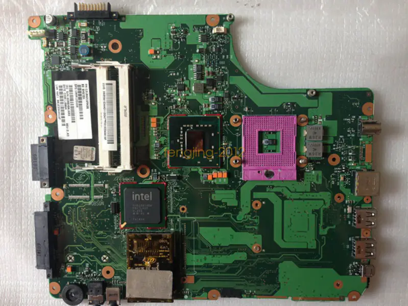 東芝V000125600 ATXマザーボード