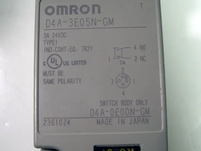 オムロン D4A-3E05N-GM