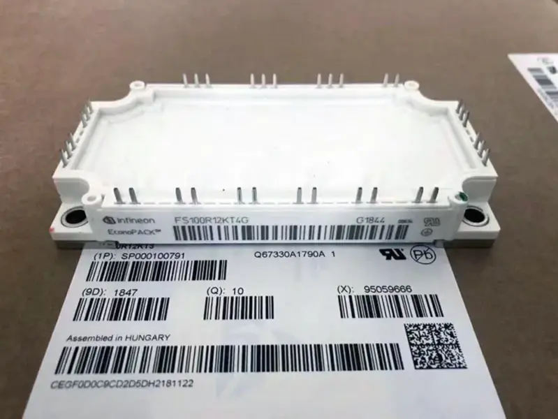 インフィニオンFS100R12KT4G
