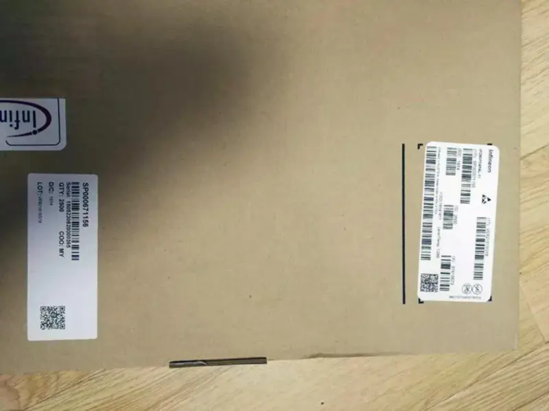 インフィニオン IPD50P04P4L-11