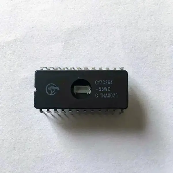 サイプレス CY7C264-55WC