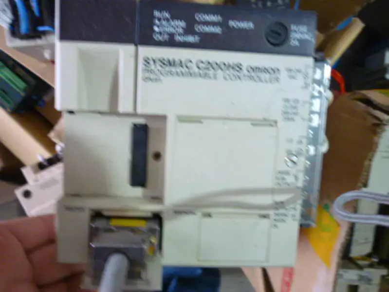 オムロン PLC C200HS-CPU31