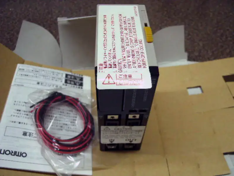 オムロン CPM2C-20C1DTC-D