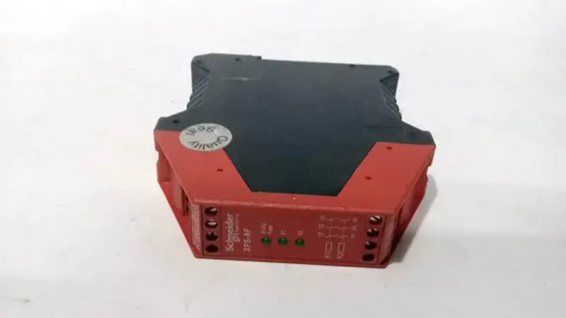シュナイダーエレクトリック XPSAF5130
