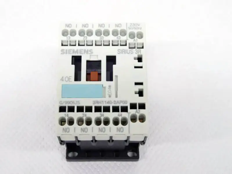 シーメンス 3RH1140-2AP00