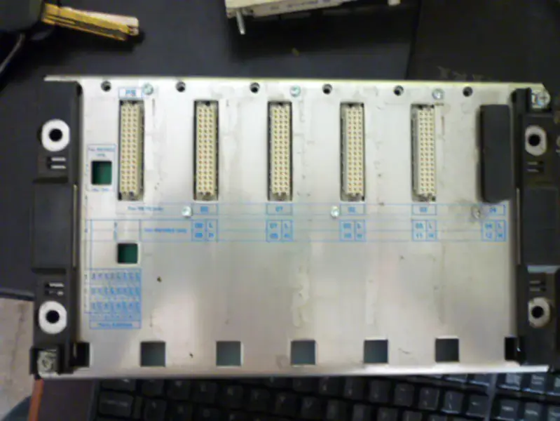 シュナイダーPLC TSXRKY6