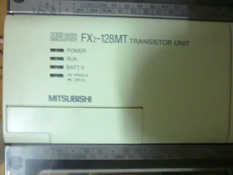 三菱 PLC FX2-128MT