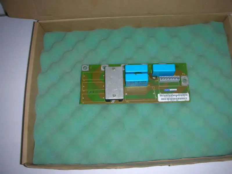 シーメンス 6SE7031-7HF84-1HH0