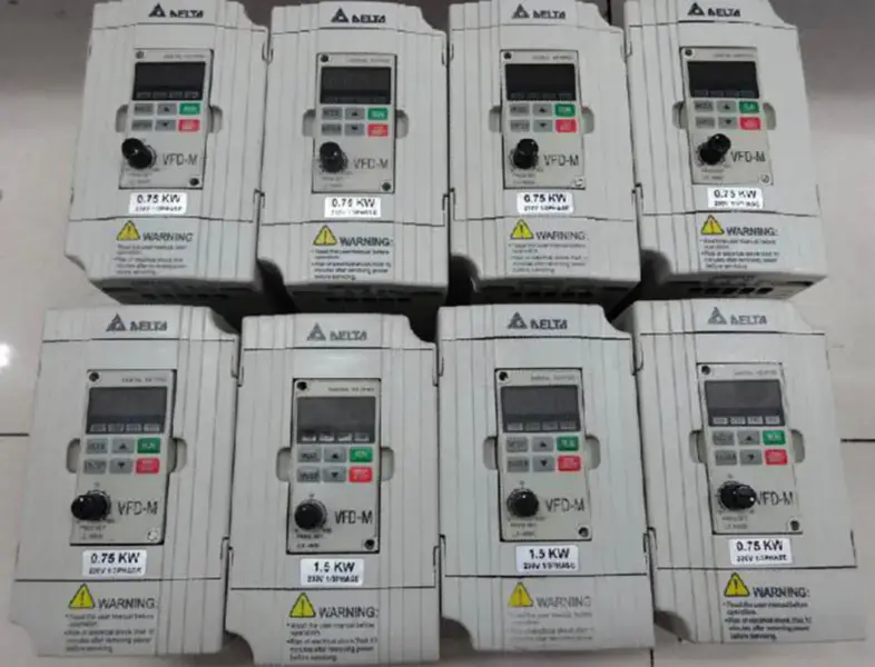 デルタ220V/0.4KW VFD004M21A