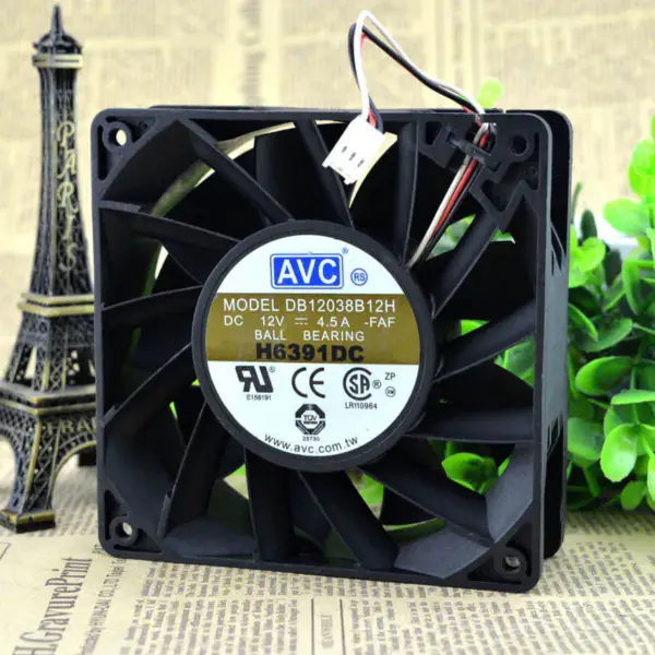 AVC 12CM 12038 12V 4.5Aファン DB12038B12H 3線式