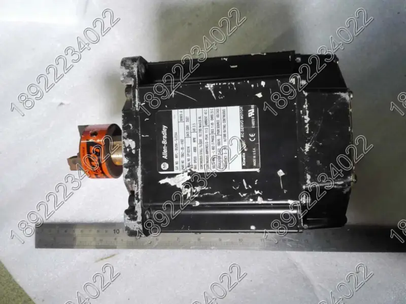 ALLEN-BRADLEYモータMPL-B520K-SJ22AA