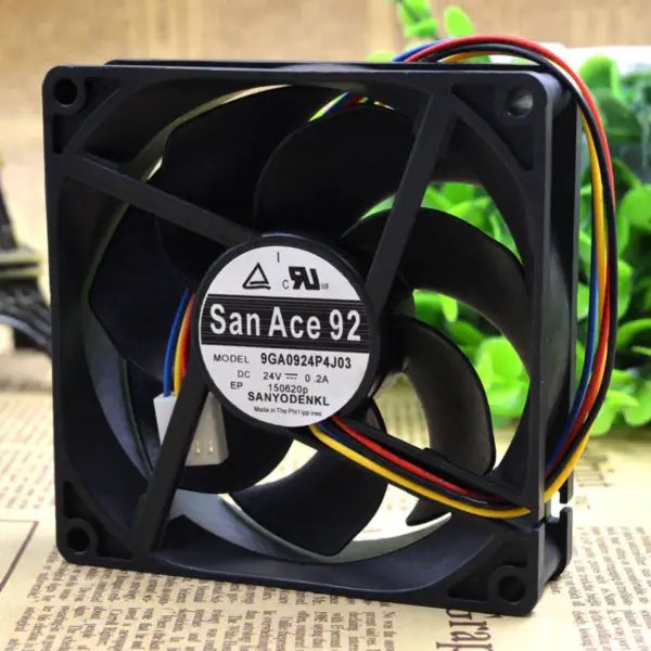 Sanyo 9GA0924P4J03 24V 0.2A 9025 9CMファン