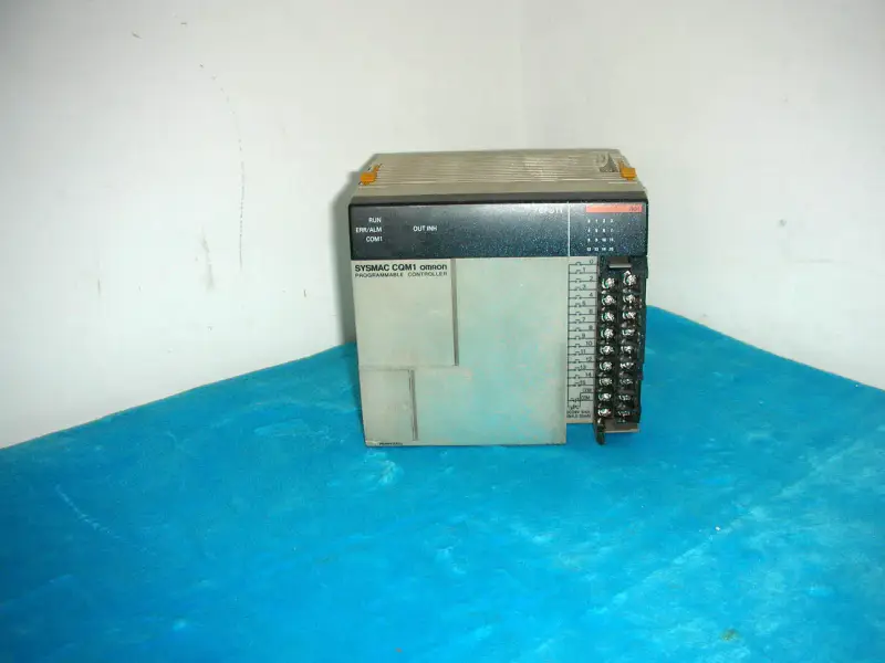 オムロン OMRON CQM1-CPU11-E