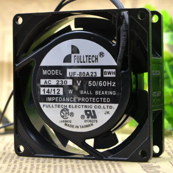 FULLTECH UF-80A23BWH AC230V 8CM 8038ファン