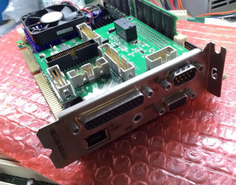 TEKNOR TEK-T830E/566 600マザーボード