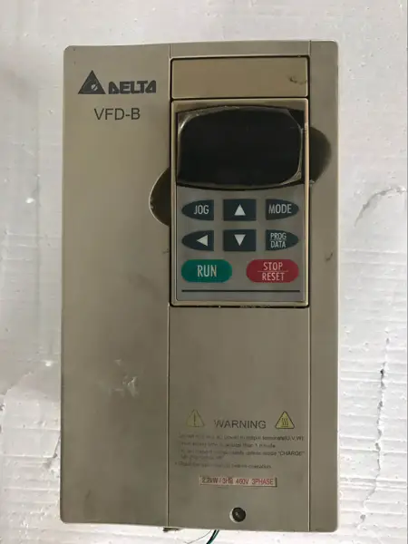 デルタVFD-B VFD022B43A 2.2KW 460V