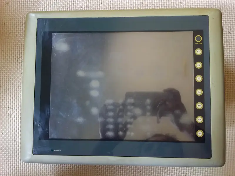 富士白光V610T10
