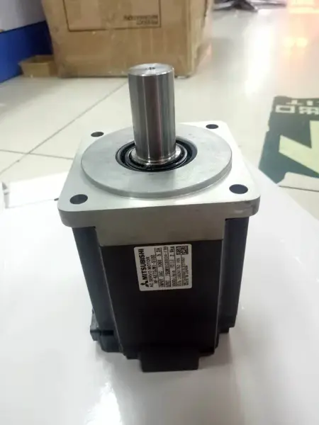 三菱 750W HF-KE73W1-S100 HF-KE73JW1-S100