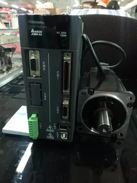 デルタ750W + ASD-A2-0721-U+ECMA-C10807SS