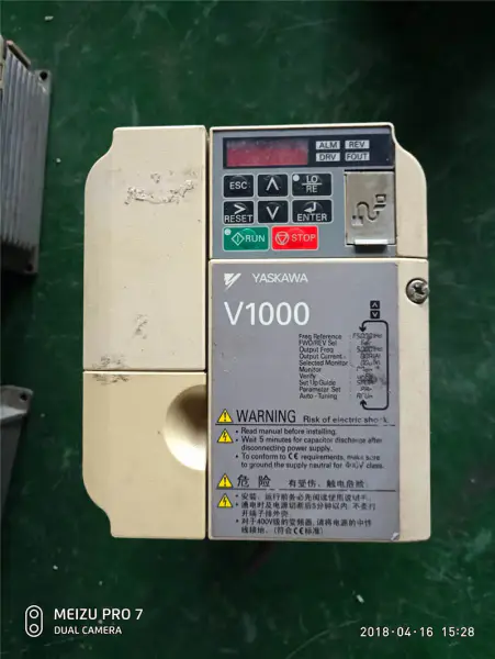 安川電機 V1000シリーズ CIMR-VB4A0007BBA 380v 3kw/2.2kw