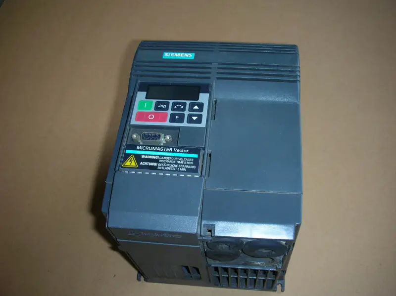 シーメンス 6se3215-8db40