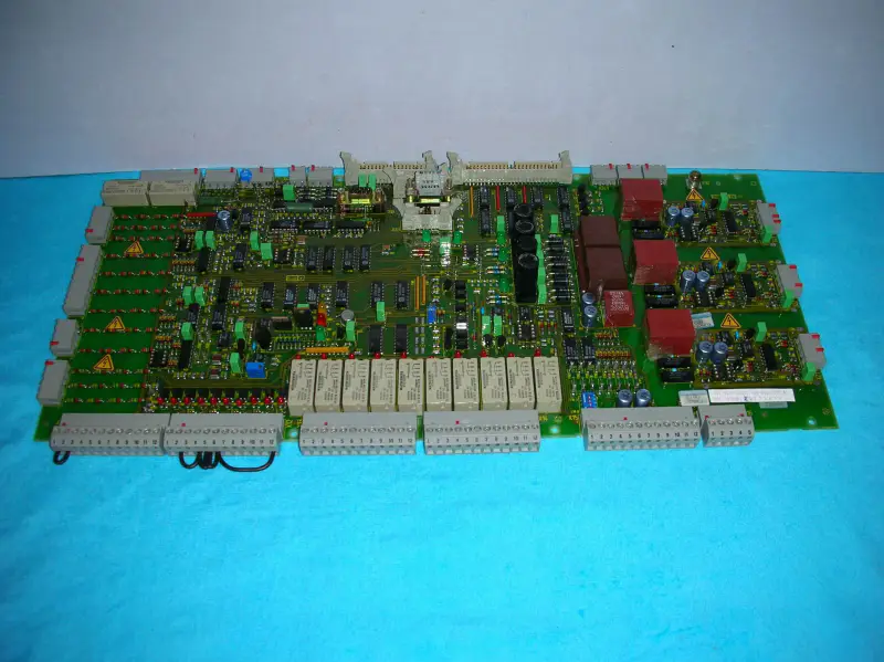 シーメンス 6SC9830-0HG81