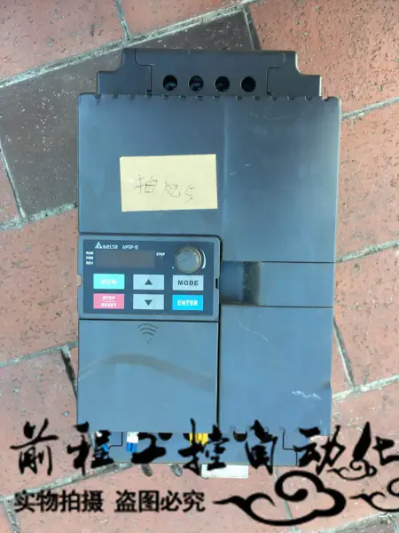 VFD055E43A-M デルタ VFD055E43A 5.5KW