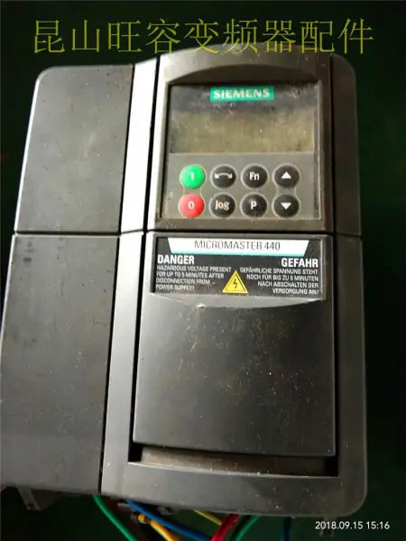 シーメンス 6SE6440-2UC22-2BA1 2.2KW 220V