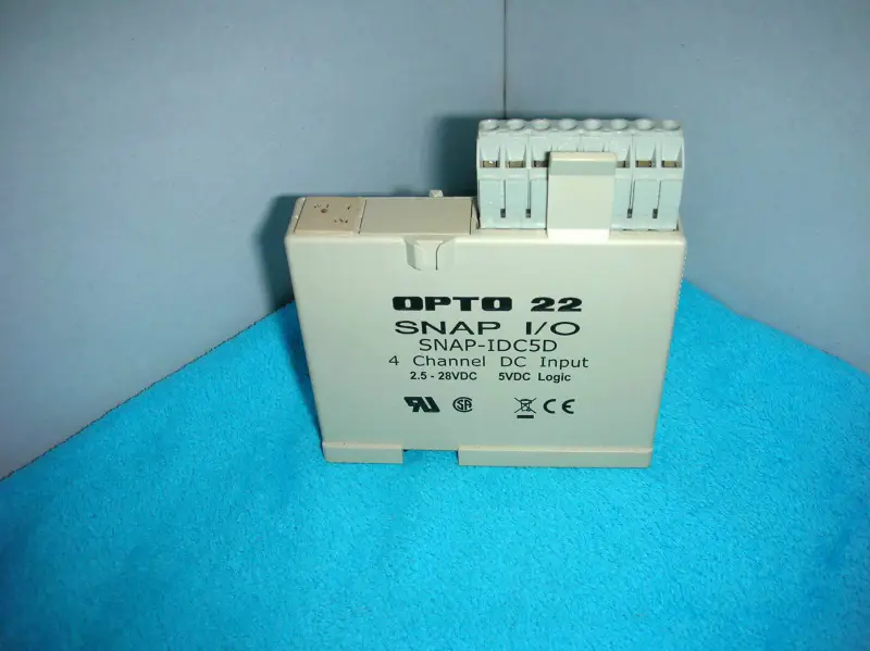 オプト22スナップIDC5D