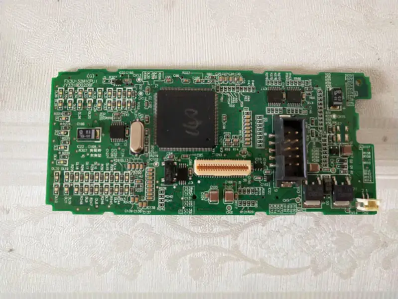三菱 PLC FX3U-32MR/ES-A
