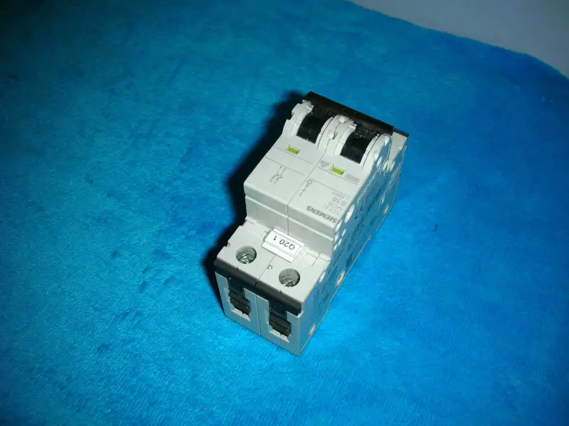 シーメンス 5sy4210-8
