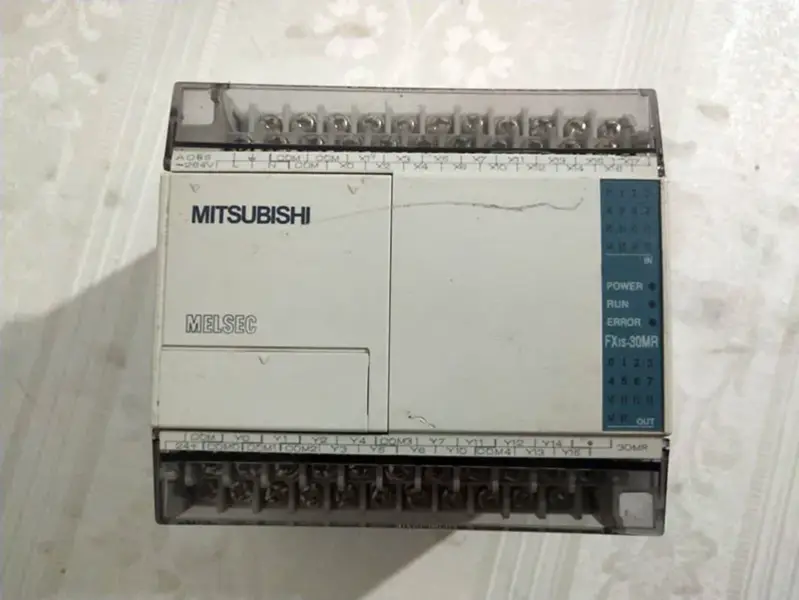 三菱 PLC FX1S-30MR-001