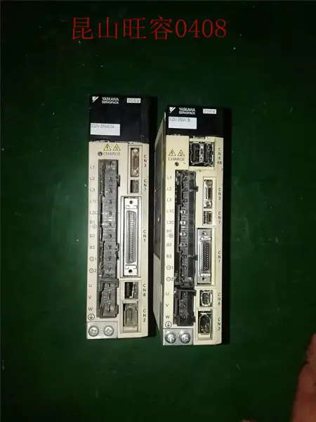 安川電機 SGDV-2R8A11B