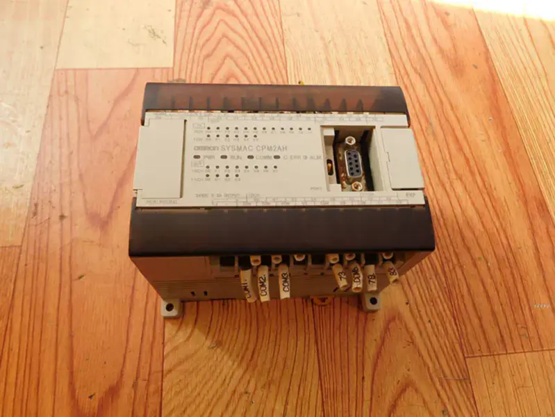 オムロン PLC CPM2AH-30CDR-A