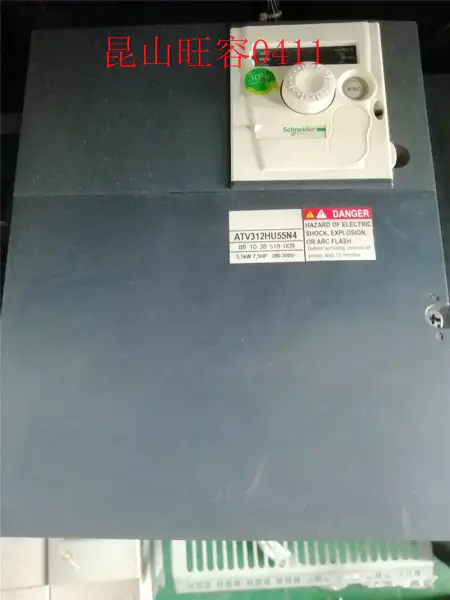シュナイダーATV312 5.5KWシリーズ ATV312HU55N4