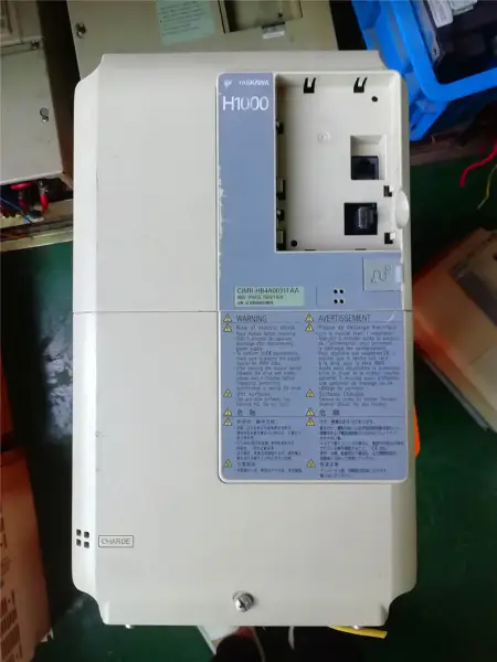安川CIMR-HB4A0031FAA 15kw/11kw 380v
