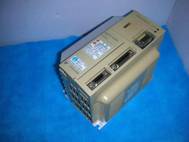 安川電機 SGDA-08AS