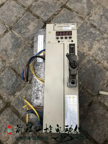 SGDM-30ADA-V 安川電機