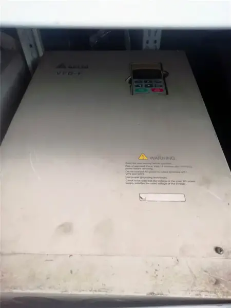 デルタVFD-FシリーズVFD750F43A 380V 75KW
