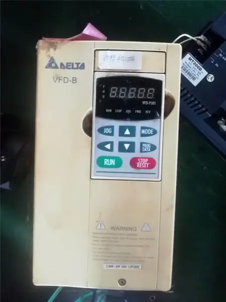 デルタVFD022B21A 220V 2.2KW