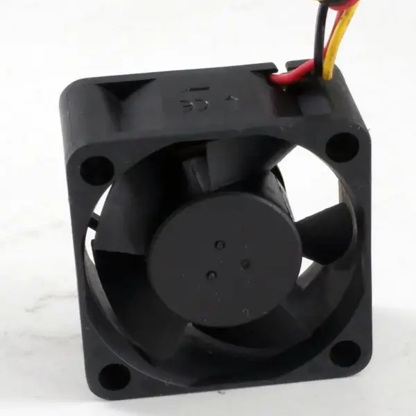 Taiwan SUNON 12V 1.38W MB40201VX-000C-G99 40*40*20mm cooling fan MB40201VX-000U-A99