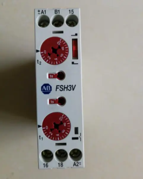 AB 700-FSH3VU23リレー