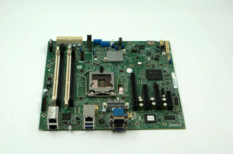 HP ML310E GEN8 V2 715910-002 715910-001 726766-001 サーバ・マザーボード
