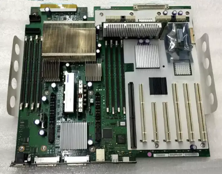 IBM 9111-520 P520 1W 1.5GHz 80P6949 80P5623 80P5586 03N6612 10N9534 産業用マザーボード