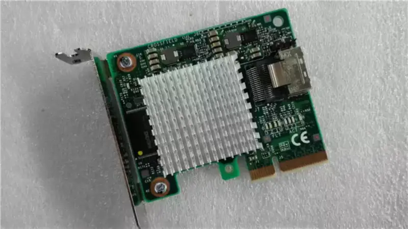 IBM 81Y4494 H1110 6GB SATA3 ServeRAIDカード