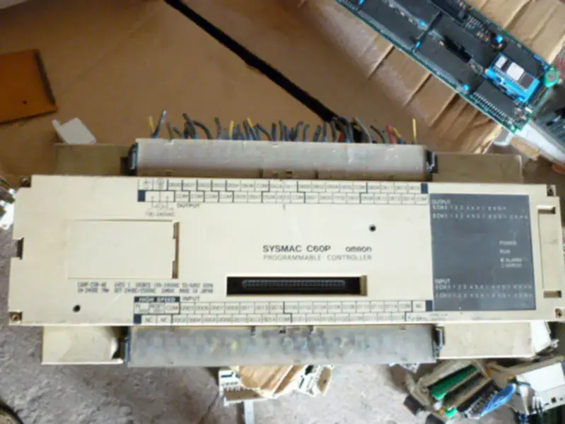 オムロン C60P C60P-CDR-AE