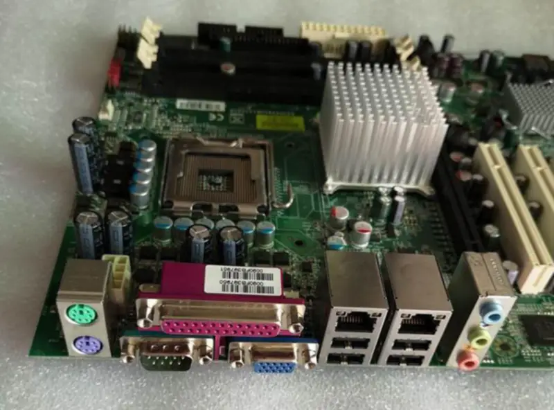 RUBY-9715VG2AR-N 産業用マザーボード