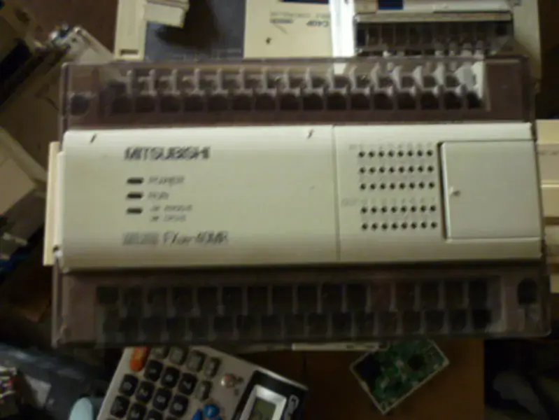 三菱 PLC FX0N-40MR